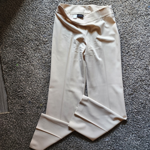 🌼AKRIS khaki work pant. - Picture 7 of 13
